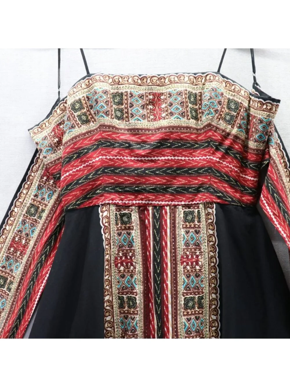 BCBG Max Azria Southwest Geo Print Tie Back Dress Black Red Medium - Picture 8 of 15